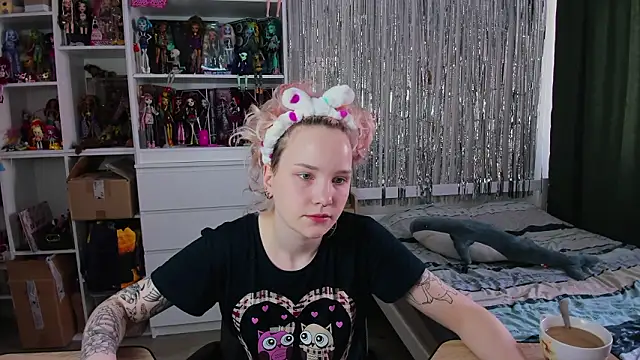 Snapshot of School_Love chatting on 29, 3, 2026 School Love online show from 29, 3, 2026