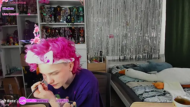 Snapshot of School_Love chatting on 8, 4, 2026 School Love online show from 8, 4, 2026