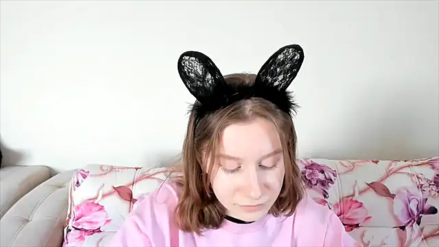 EnigmaSee online show from 15, 1, 2025