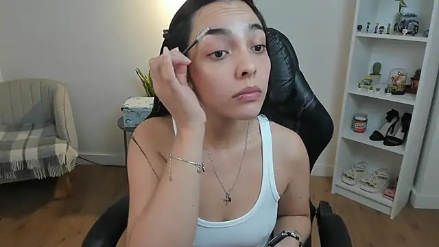  BellaEvans  online show from 14, 1, 2026