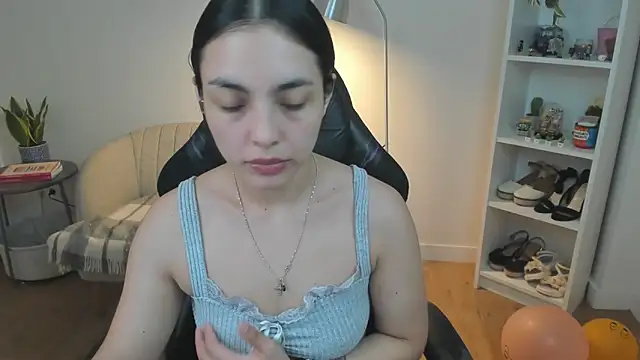  BellaEvans  online show from 23, 3, 2026