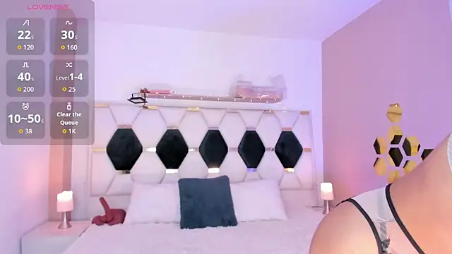 Snapshot of North-Dio chatting on 13, 11, 2025 North-Dio online show from 13, 11, 2025