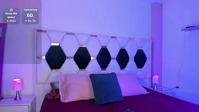 Snapshot of North-Dio chatting on 30, 11, 2025 North-Dio online show from 30, 11, 2025