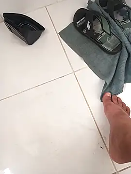 Snapshot of lobomisterioso13 chatting on 1, 12, 2025 lobomisterioso13 online show from 1, 12, 2025