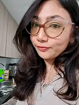 Mia Ruiz online show from 22, 3, 2025