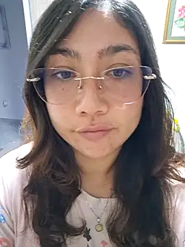 Mia Ruiz online show from 21, 11, 2025