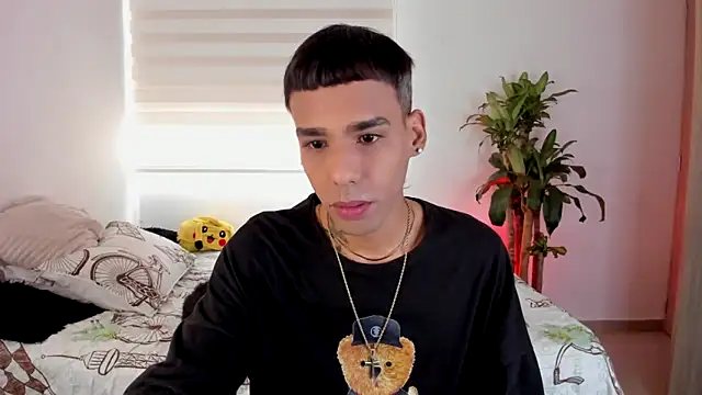 aldrinwhite online show from 12, 9, 2025