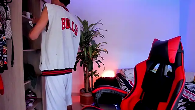 Snapshot of aldrinwhite chatting on 3, 3, 2026 aldrinwhite online show from 3, 3, 2026