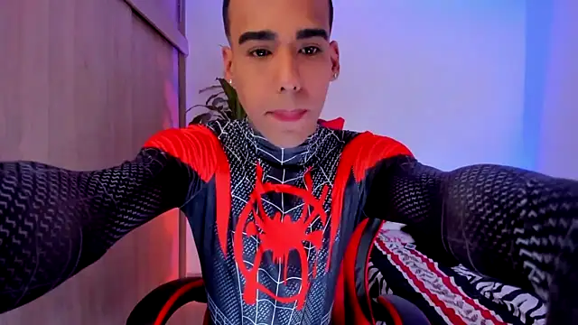 Snapshot of aldrinwhite chatting on 4, 3, 2026 aldrinwhite online show from 4, 3, 2026