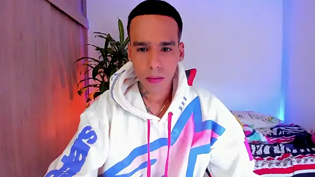 Snapshot of aldrinwhite chatting on 25, 4, 2026 aldrinwhite online show from 25, 4, 2026