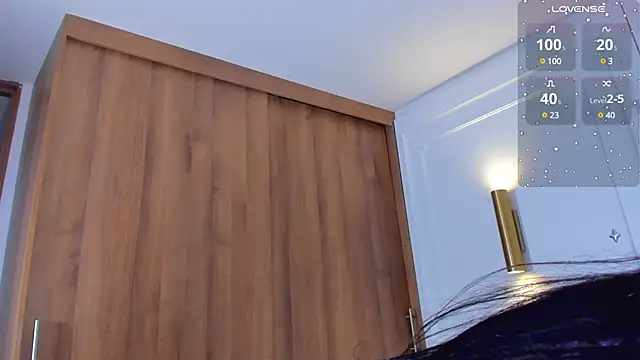 Snapshot of Chrishell_ chatting on 9, 12, 2024 Chrishell online show from 9, 12, 2024