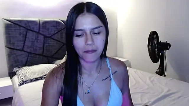 Snapshot of cloe_fox chatting on 9, 11, 2025 cloe fox online show from 9, 11, 2025