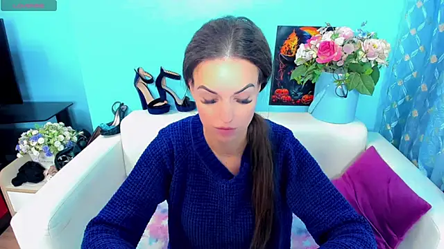 LindaaLu online show from 9, 10, 2025