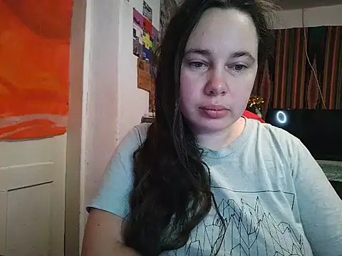 Cora Maro online show from 5, 1, 2026