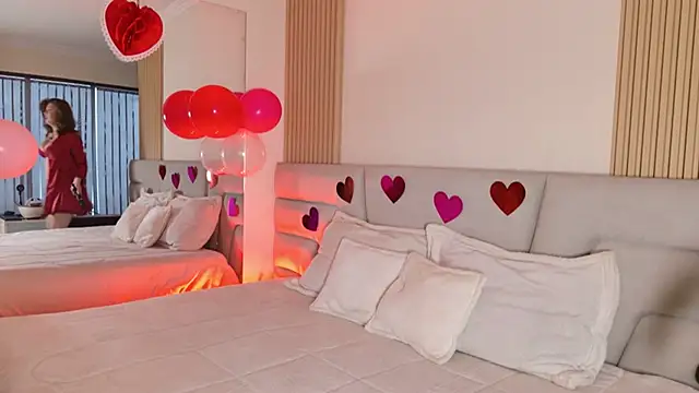 Zoe Benson online show from 14, 2, 2026