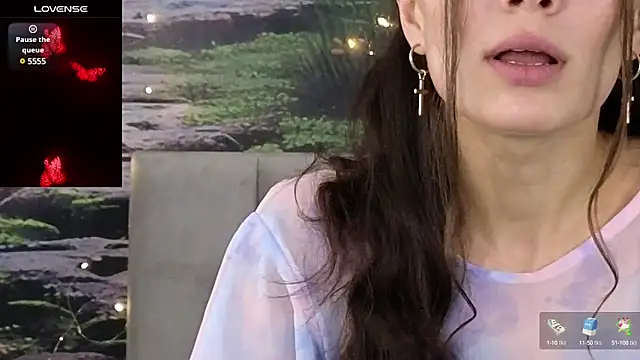 MadameDeFeu online show from 13, 12, 2024