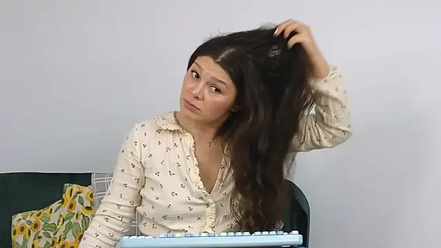 MadameDeFeu online show from 14, 1, 2026