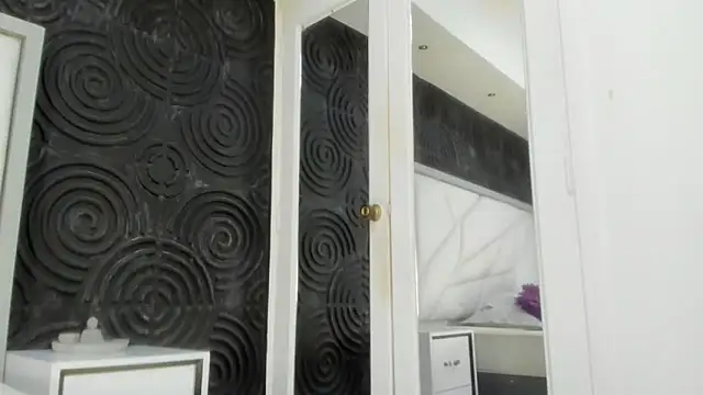 AbigailWilliams  online show from 29, 10, 2025