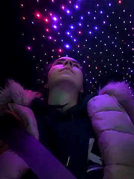 Snapshot of pleasure_of_life chatting on 9, 3, 2026 pleasure of life online show from 9, 3, 2026