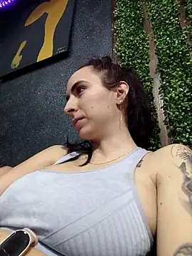 Snapshot of pleasure_of_life chatting on 13, 4, 2026 pleasure of life online show from 13, 4, 2026