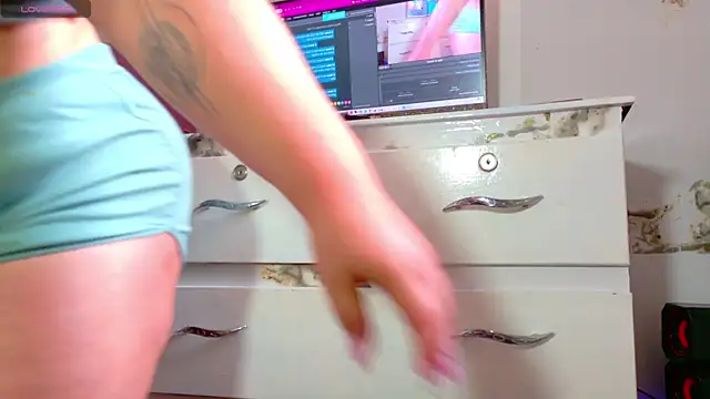 Gaby Vegaa online show from 20, 10, 2025