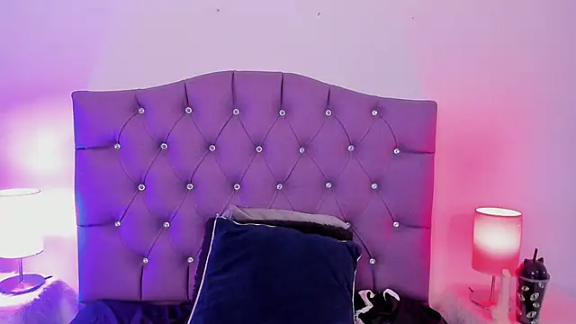 Snapshot of Nyx_nayla chatting on 6, 1, 2025 Nyx nayla online show from 6, 1, 2025