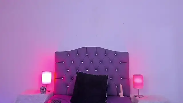 Snapshot of Nyx_nayla chatting on 1, 2, 2025 Nyx nayla online show from 1, 2, 2025