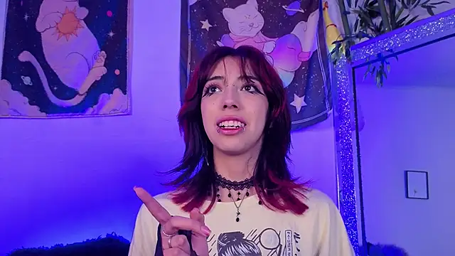 Snapshot of Nyx_nayla chatting on 9, 11, 2025 Nyx nayla online show from 9, 11, 2025