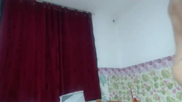 Snapshot of brillanteculo18 chatting on 14, 12, 2024 brillanteculo18 online show from 14, 12, 2024