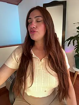 Snapshot of emmily_d chatting on 17, 2, 2026 emmily d online show from 17, 2, 2026