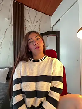 Snapshot of emmily_d chatting on 28, 3, 2026 emmily d online show from 28, 3, 2026