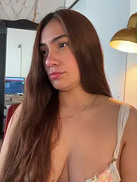 Snapshot of emmily_d chatting on 31, 3, 2026 emmily d online show from 31, 3, 2026