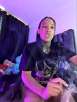 Snapshot of Nicole420squirt chatting on 12, 3, 2025 Nicole420squirt online show from 12, 3, 2025