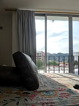 Sthef Castle online show from 17, 3, 2025