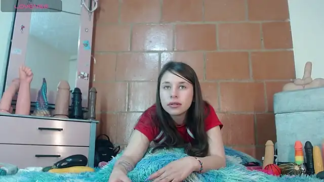 Snapshot of RubyEmerald chatting on 13, 2, 2026 RubyEmerald online show from 13, 2, 2026