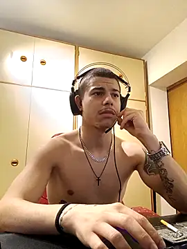 BigDickEnrg7195 online show from 19, 2, 2025