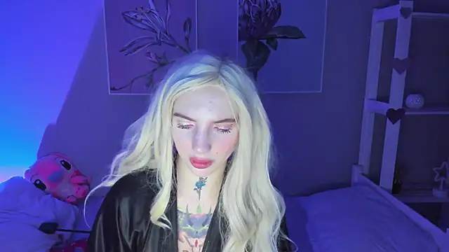 Snapshot of AnneTenet chatting on 26, 1, 2025 AnneTenet online show from 26, 1, 2025