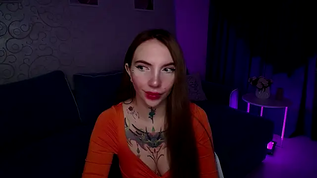 Snapshot of AnneTenet chatting on 13, 11, 2025 AnneTenet online show from 13, 11, 2025