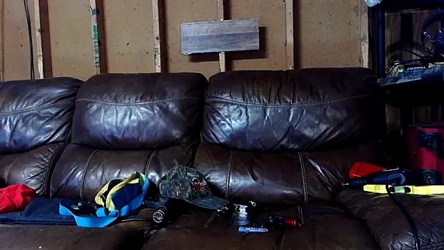 Buffshagswell online show from 12, 9, 2025