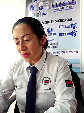 Snapshot of MARIANA-12_ chatting on 16, 10, 2025 MARIANA-12 online show from 16, 10, 2025