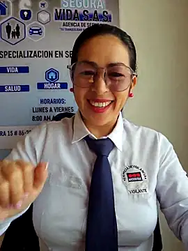 Snapshot of MARIANA-12_ chatting on 17, 10, 2025 MARIANA-12 online show from 17, 10, 2025