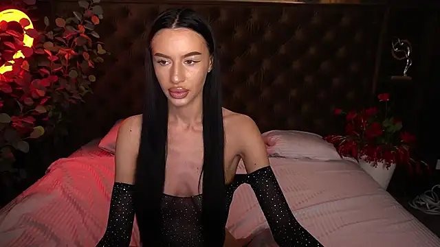 Snapshot of Snow_WhiteeeX chatting on 17, 10, 2025 Snow WhiteeeX online show from 17, 10, 2025