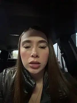 Lanataylor- online show from 5, 4, 2026