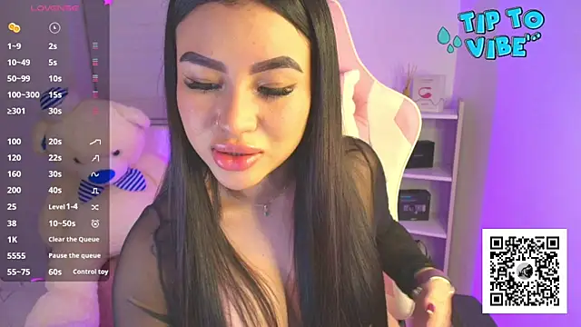 Liujunne2 online show from 9, 2, 2025