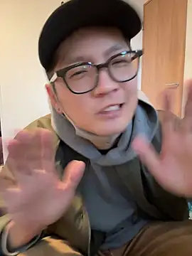 Snapshot of kensnb chatting on 10, 3, 2026 kensnb online show from 10, 3, 2026