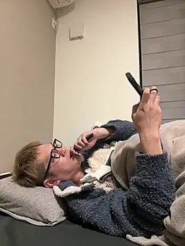 Snapshot of kensnb chatting on 22, 3, 2026 kensnb online show from 22, 3, 2026