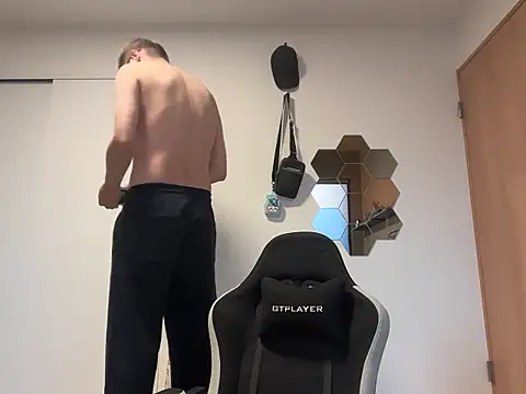 Snapshot of kensnb chatting on 10, 4, 2026 kensnb online show from 10, 4, 2026