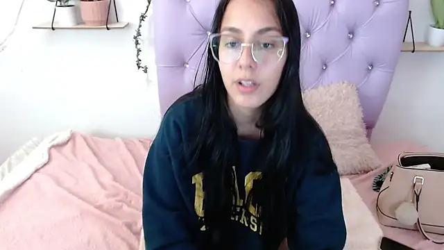 Freyja 01 online show from 25, 9, 2025