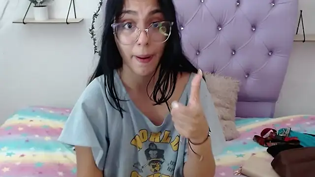 Freyja 01 online show from 3, 12, 2025