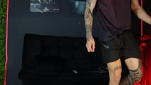 Snapshot of Austin_bolt chatting on 7, 1, 2026 Austin bolt online show from 7, 1, 2026